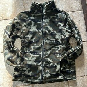 Men’s MEDIUM CAMO FLEECE JACKET